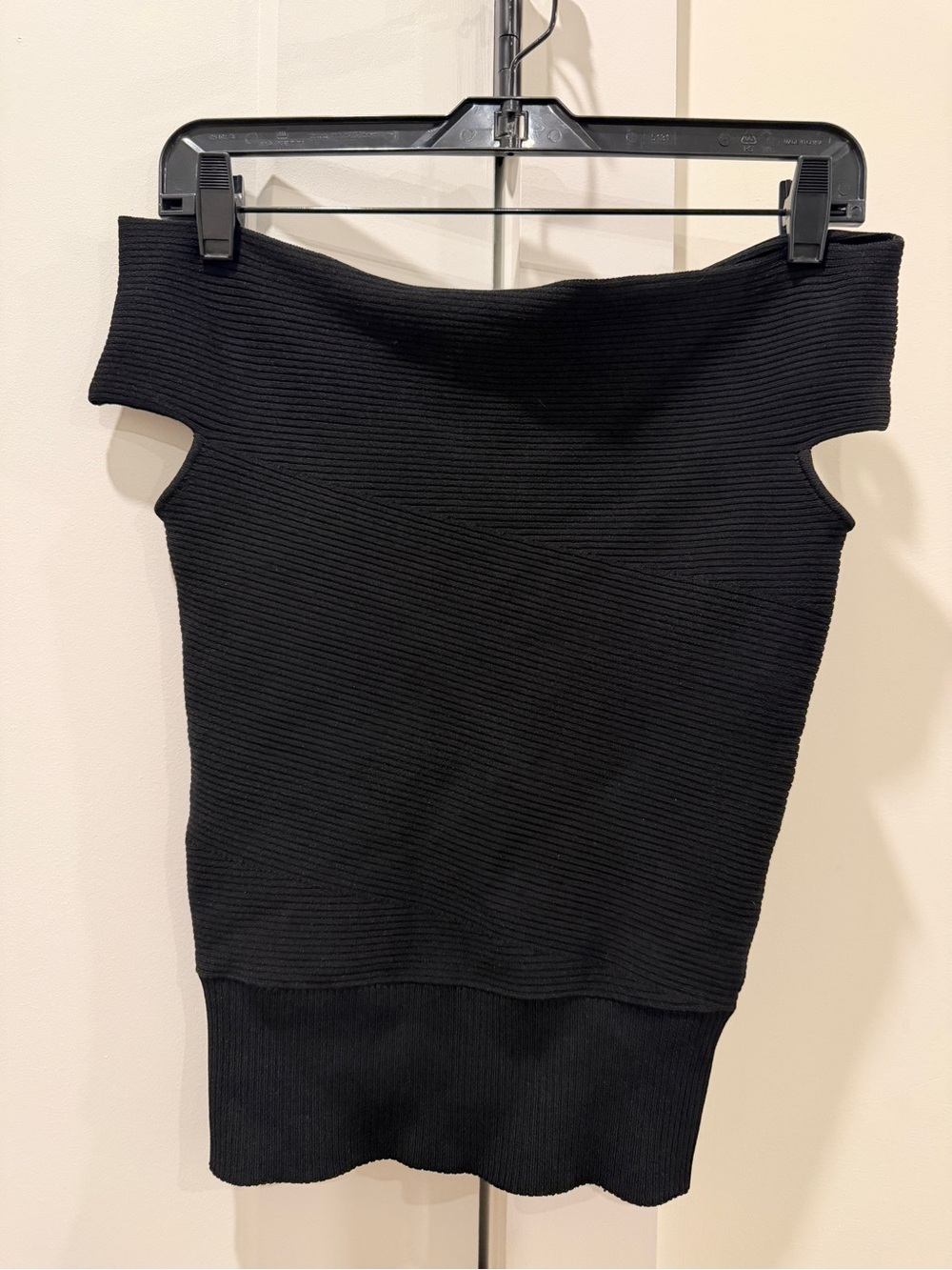 Reiss Off-Shoulder Ribbed Knit Black Skirt